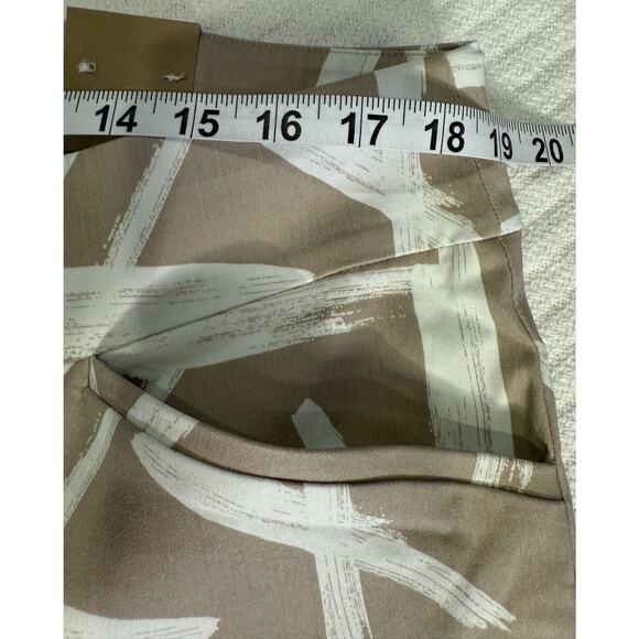 NWT Chicos Josie Stretch Pull On Pants/ TAN WHT/ Plus Size 3/US Xl-16 Preppy NEW - Picture 3 of 5